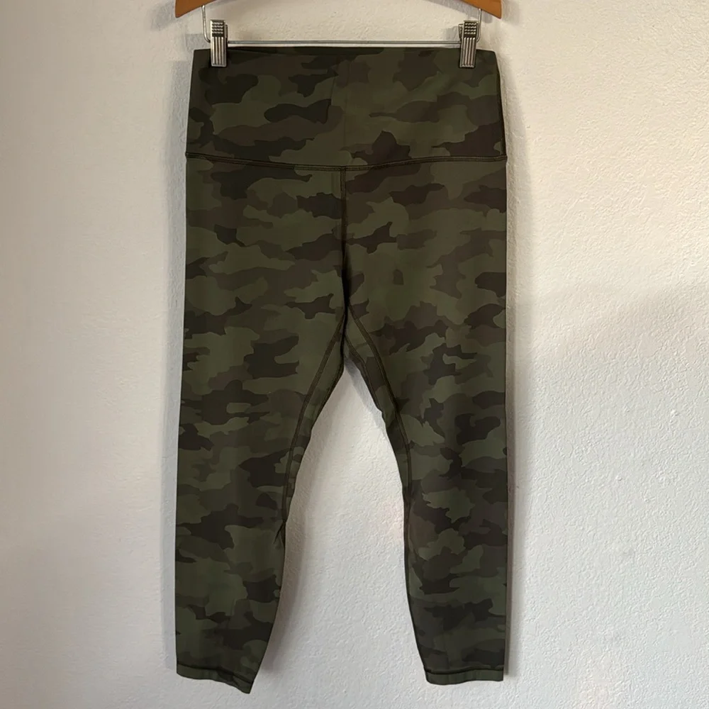 lululemon athletica these crops